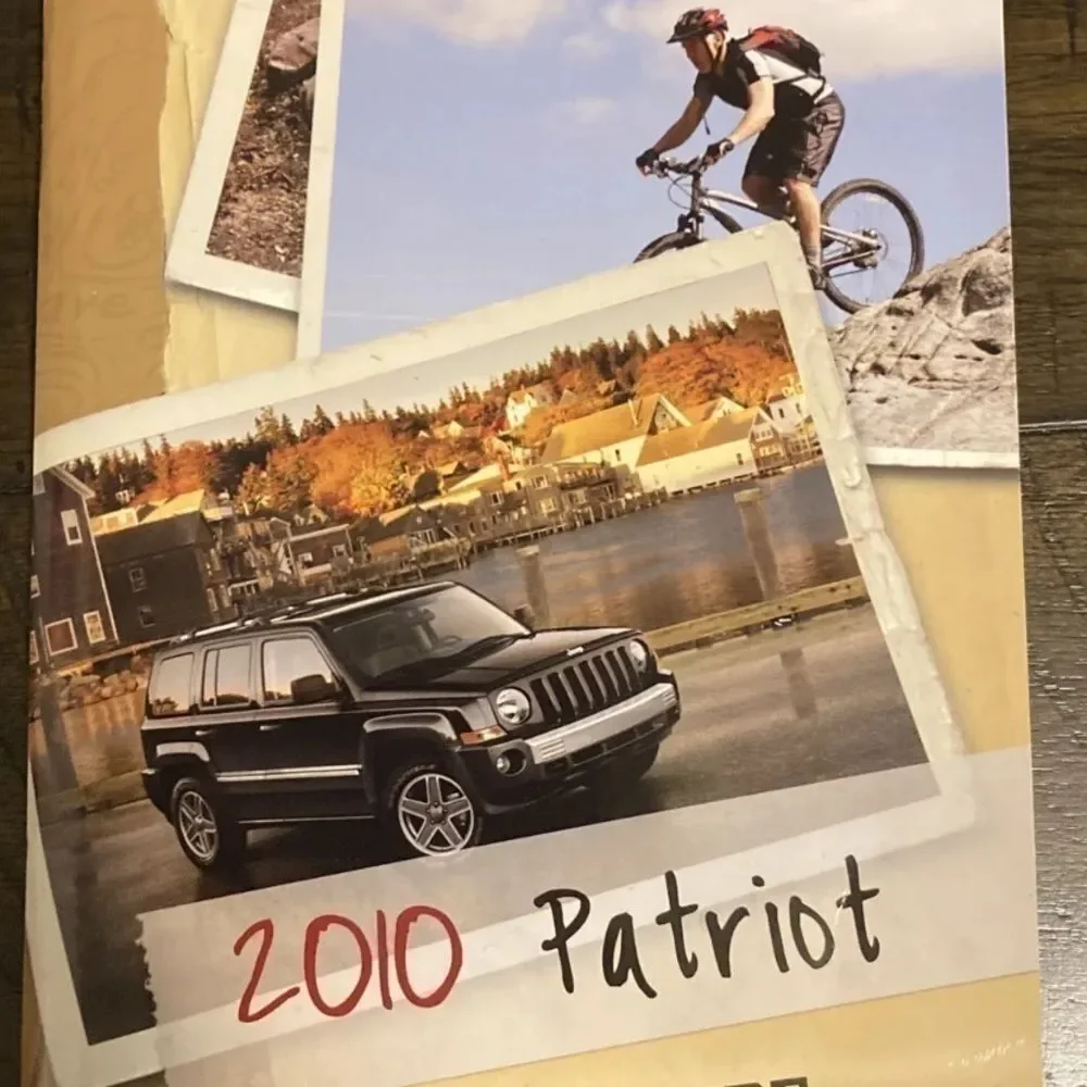 Jeep Patriot User Guide -Canvas Case -Owners Information DVD - Picture 5 of 8